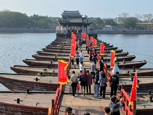 广东旅游：拜谒韩文公祠 畅游广济桥（图）