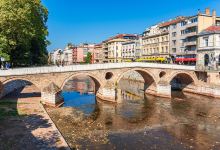 拉丁桥景点图片