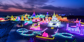 冰雕、城堡，冬季的哈尔滨美得像童话