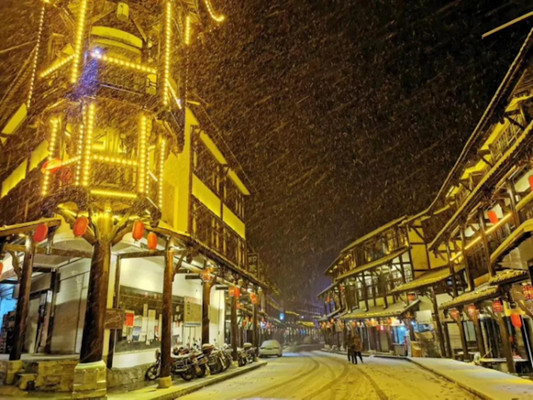 冬季旅游攻略朝天曾家山冰雪节（美食篇）