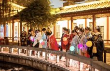 武汉-YoYo_2R0B3S5L