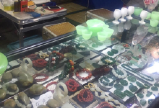 丹增聚宝名店购物图片