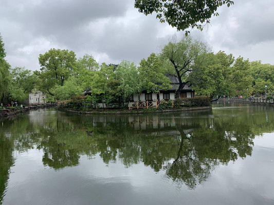 一天匆匆走过半城名胜半城湖的魅力宁波