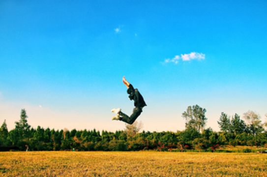 旅游回来保险理赔遇麻烦,保险公司为啥敢不赔钱?