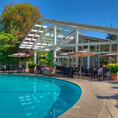 Dinah's Poolside Restaurant