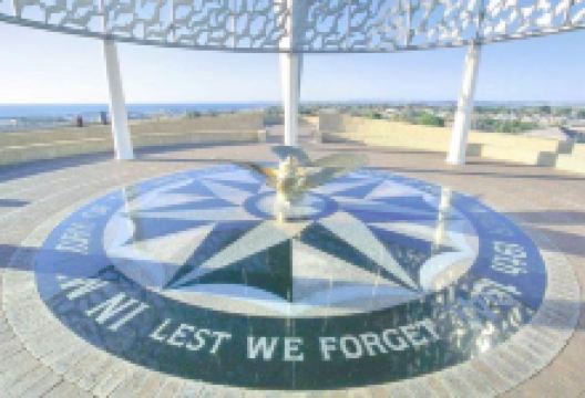 澳大利亚皇家海军悉尼2号战舰纪念碑景点图片