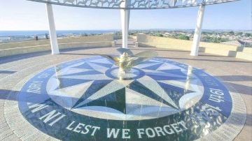 澳大利亞皇家海軍悉尼2號戰艦紀念碑