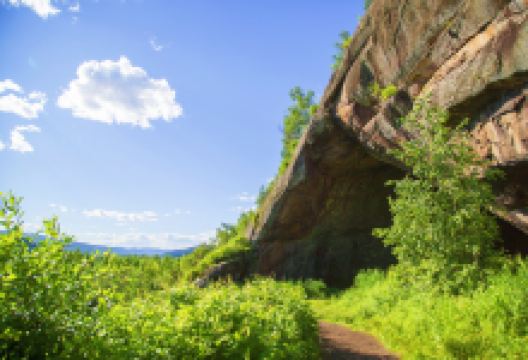 嘎仙洞森林公园景点图片