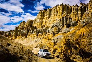 没走错，这里才像札达真正的土林，像月球，更像火星