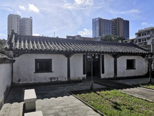 丘浚故居