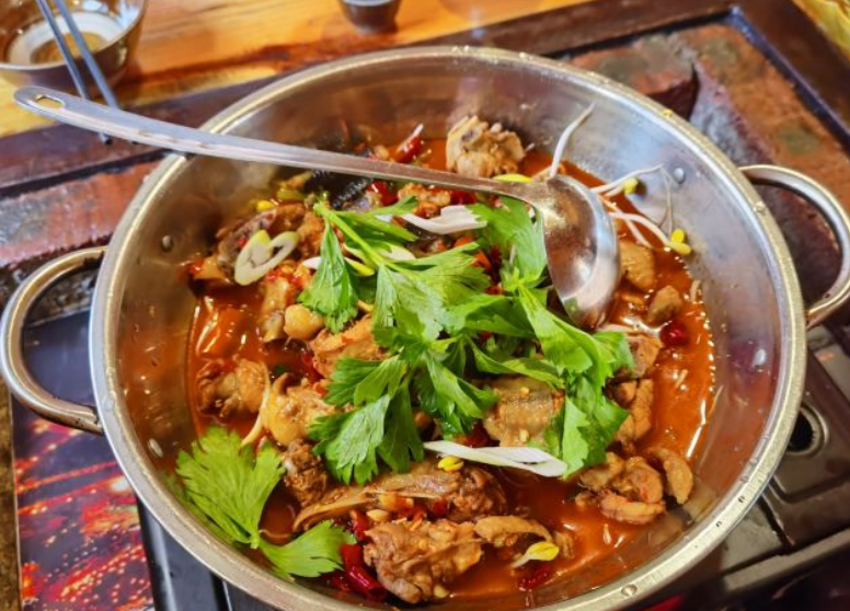 西月火塘苗味馆餐厅图片