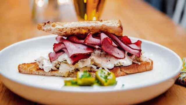 Bar Normal餐厅图片