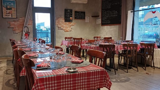 Aux Canuts Des Dômes餐厅图片