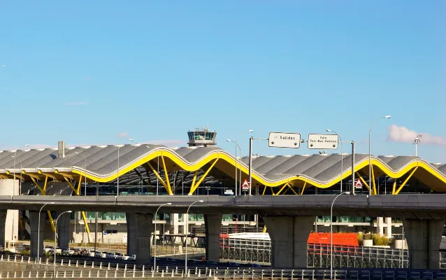 Location de voitures à Aéroport Adolfo Suárez Madrid-Barajas