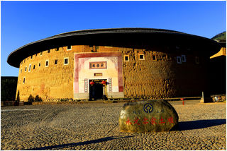 2016年12月，泥土的城堡——走进福建土楼。