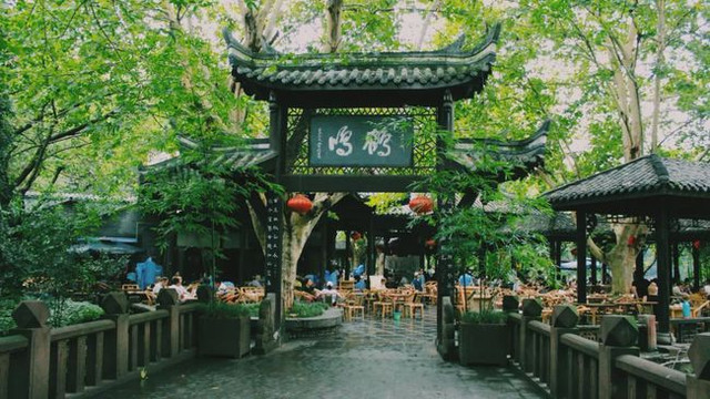 拖家带口去成都过周末，满载而归，住的酒店是意外惊喜