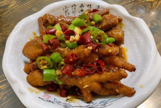 神仙钵湘香土菜馆(光华路店)