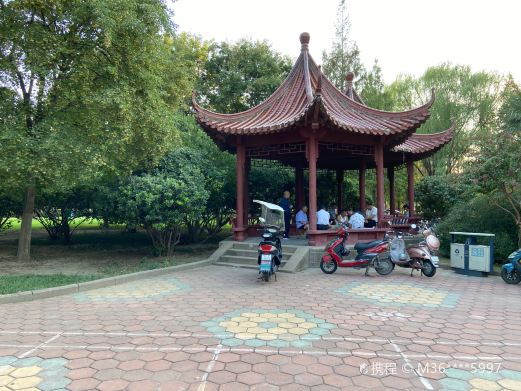 东三角游园
