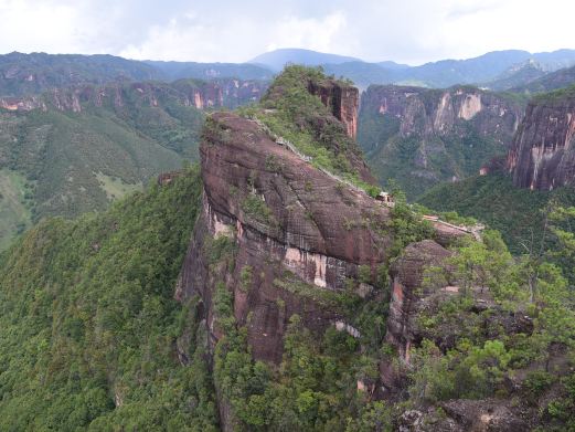 千龟山