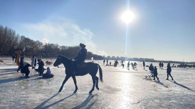 丁香湖小镇滑雪场