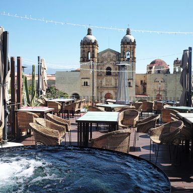 TERRAZA LOS AMANTES