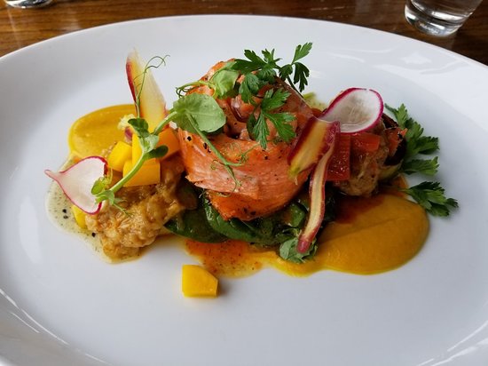 Chikos Restaurant and Cafe