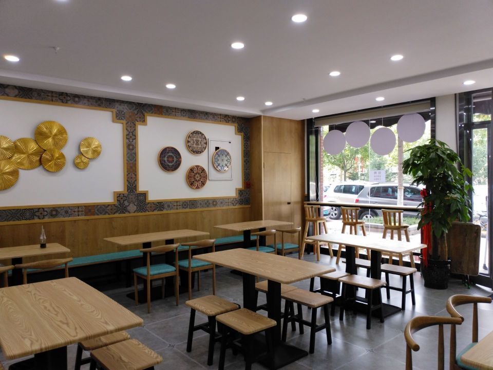 坤栖手抓饭(丈八五路店)