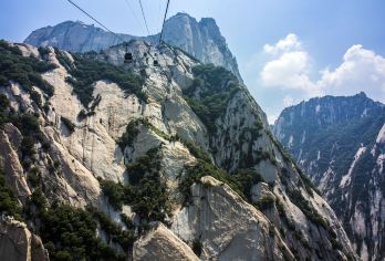 华山一日游【无忧纯玩/二环内接早/赠登山手套】【[吉品国际]优质服务，以让客户放心出游，品质出游为核心！】