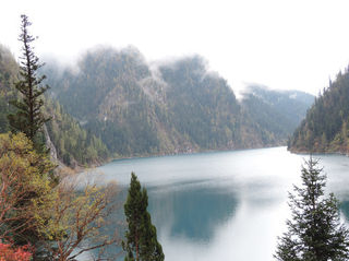 拍摄记录九寨沟如同画卷般的美景