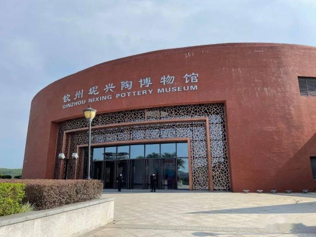 钦州市小董起义烈士墓旅行图片 1
