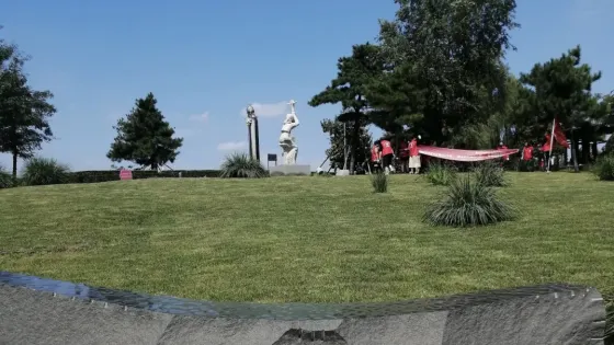 南山