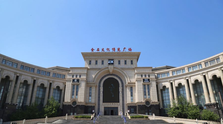 大连金石蜡像馆