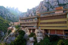 蒙特塞拉特修道院-巴热