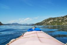 马尔马里斯-马米勒斯