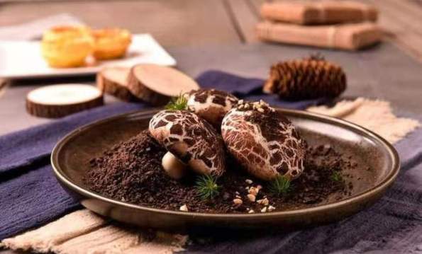 鱼耀海鲜肥牛火锅(天通路店)