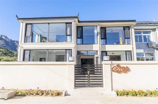 北京平谷金海湖浅山石语民宿，紧依大金山将军关石河畔，LOFT别墅