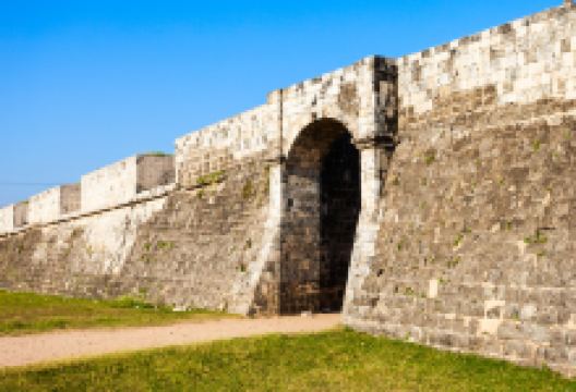 贾夫纳堡景点图片