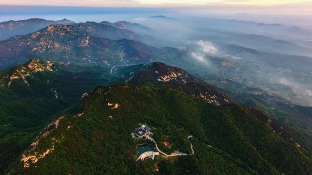 想跟你乘着微凉的风，去看一看蒙山的秋天是什么样子！