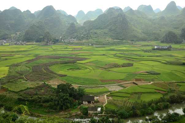 炎炎夏日暑,爽爽贵州行:(一)兴义万峰林和万峰湖游记