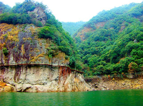 宁海游记图文-浙江旅游：探秘天河大峡谷（图）