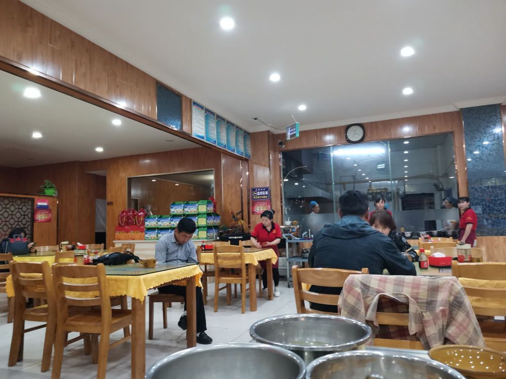 白氏老婆婆干羊肉剁荞面·非物质文化遗产品牌(靖边总店)餐厅图片