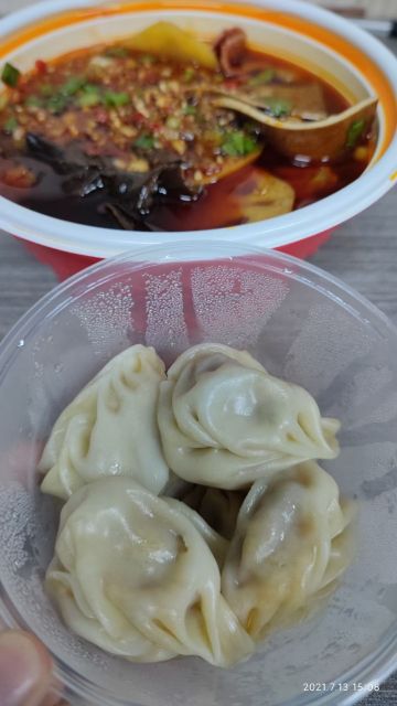老成都家常菜(石渠县人民法院店)