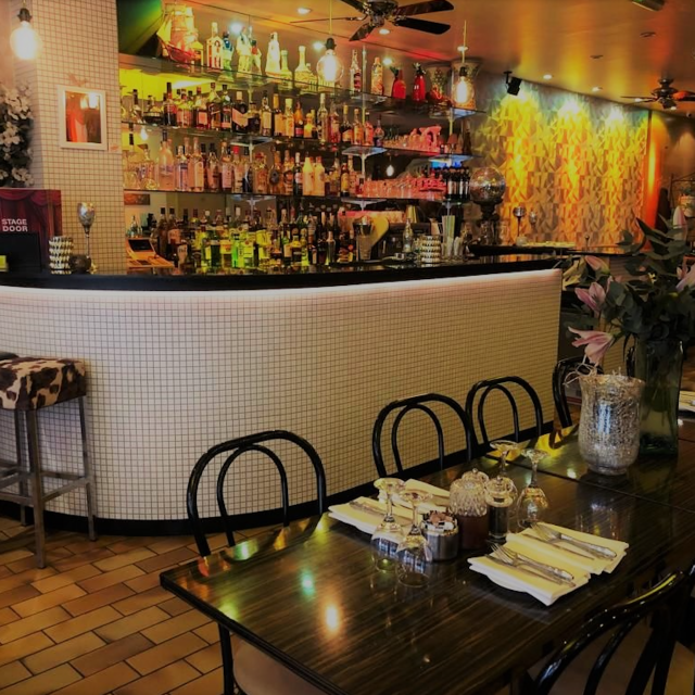 Stage Door Steakhouse & Bar餐厅图片