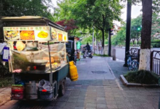 下沙大学生夜市景点图片