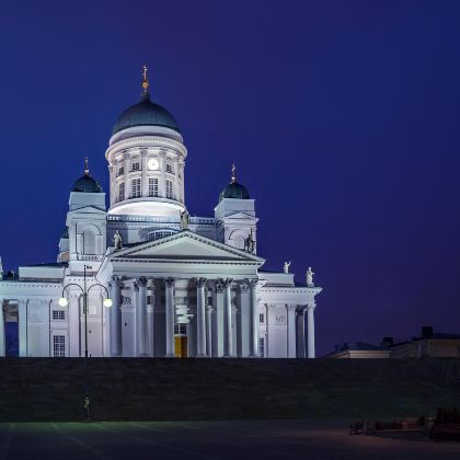 芬兰+瑞典+挪威9日8晚私家团