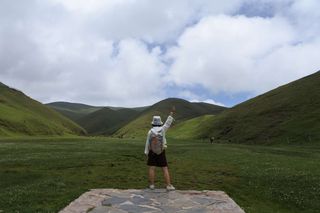 会泽：背包客的搭车旅行攻略（雨碌地缝、大海草山、古城……）