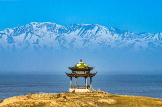 三次到赛里木湖，终于如愿，再也不用去贝加尔湖看蓝冰了