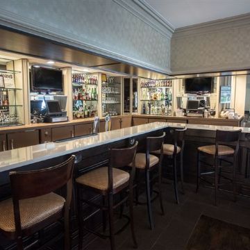 State Street Bar & Grille餐厅图片