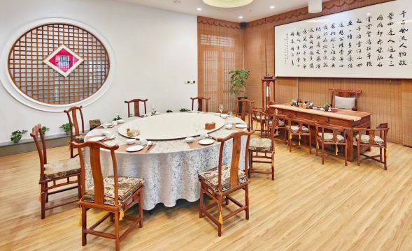 Gallery 3