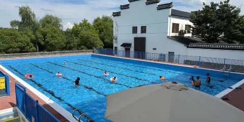 海棠小鎮温泉中心